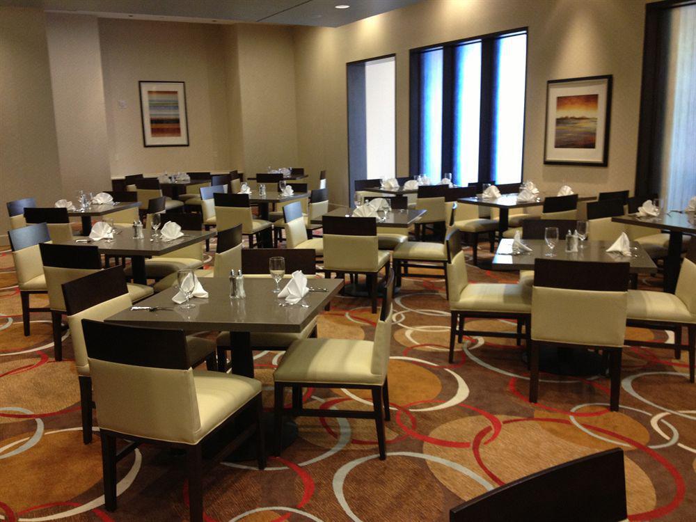 Embassy Suites By Hilton Newark Airport Elizabeth Dış mekan fotoğraf