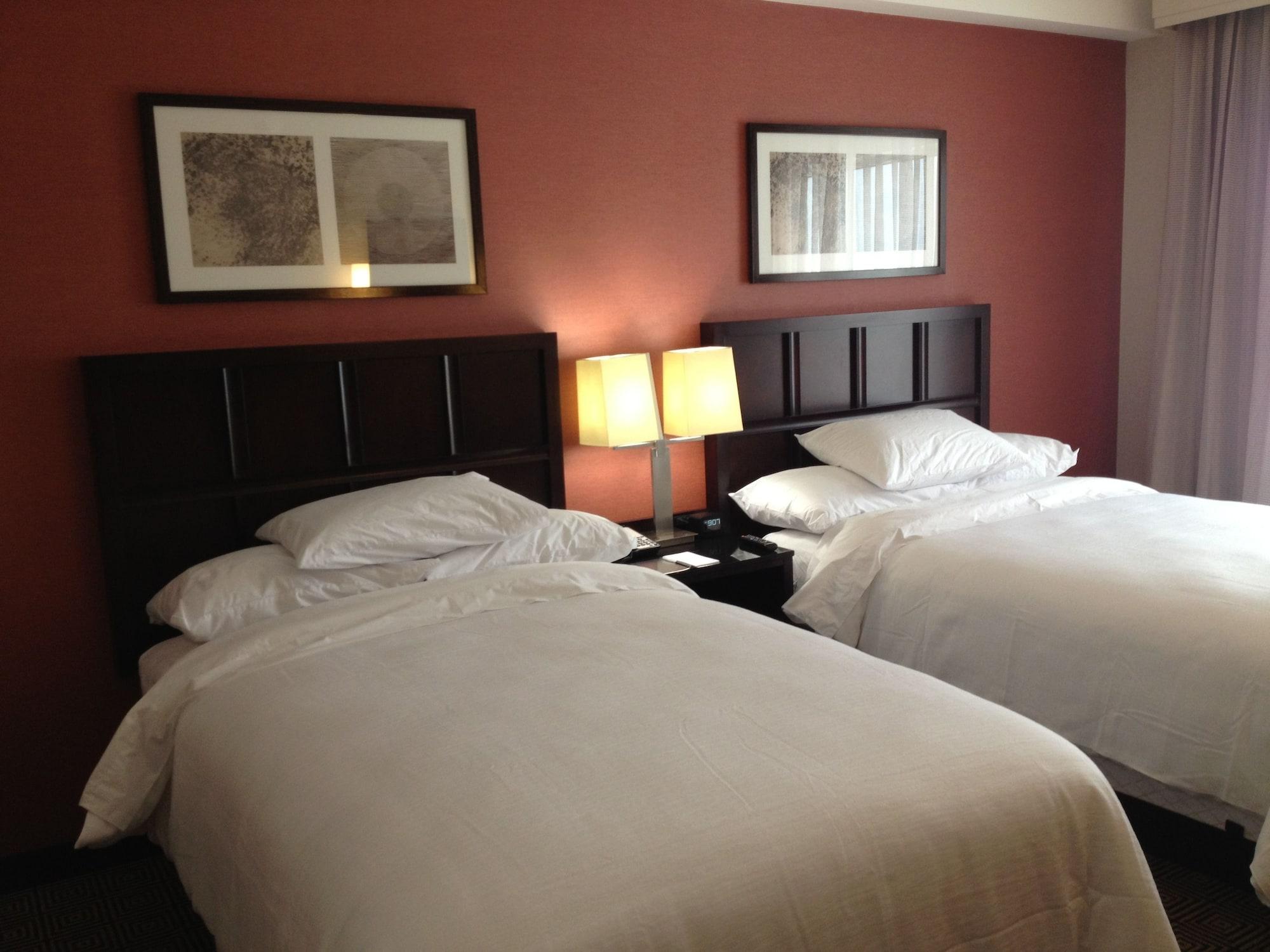 Embassy Suites By Hilton Newark Airport Elizabeth Dış mekan fotoğraf