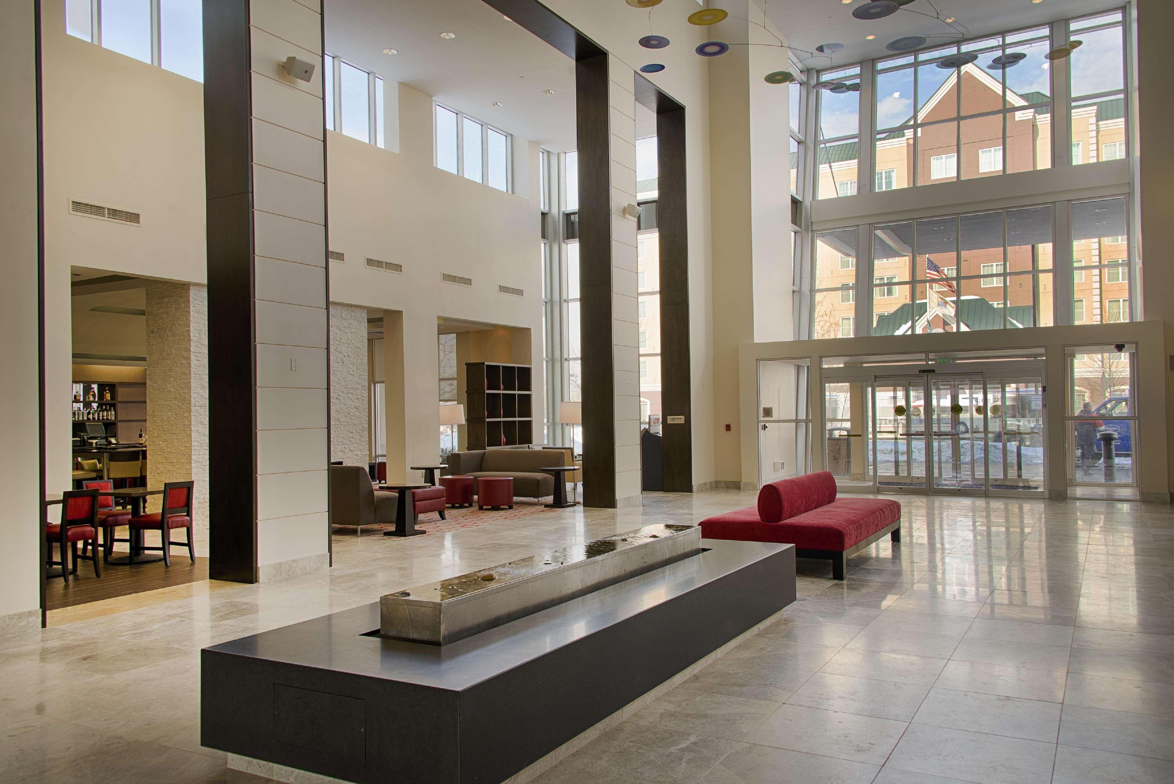 Embassy Suites By Hilton Newark Airport Elizabeth Dış mekan fotoğraf