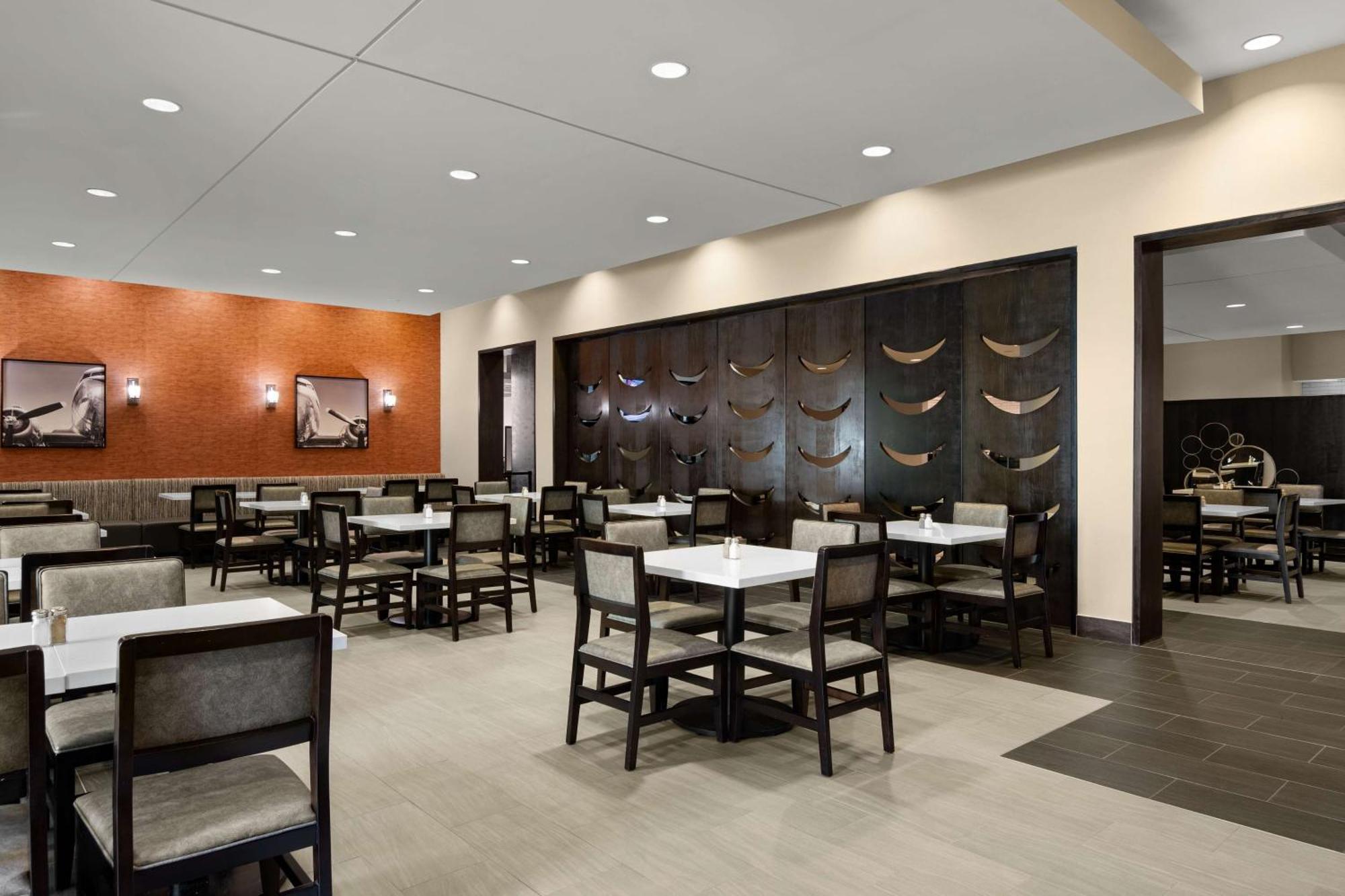 Embassy Suites By Hilton Newark Airport Elizabeth Dış mekan fotoğraf