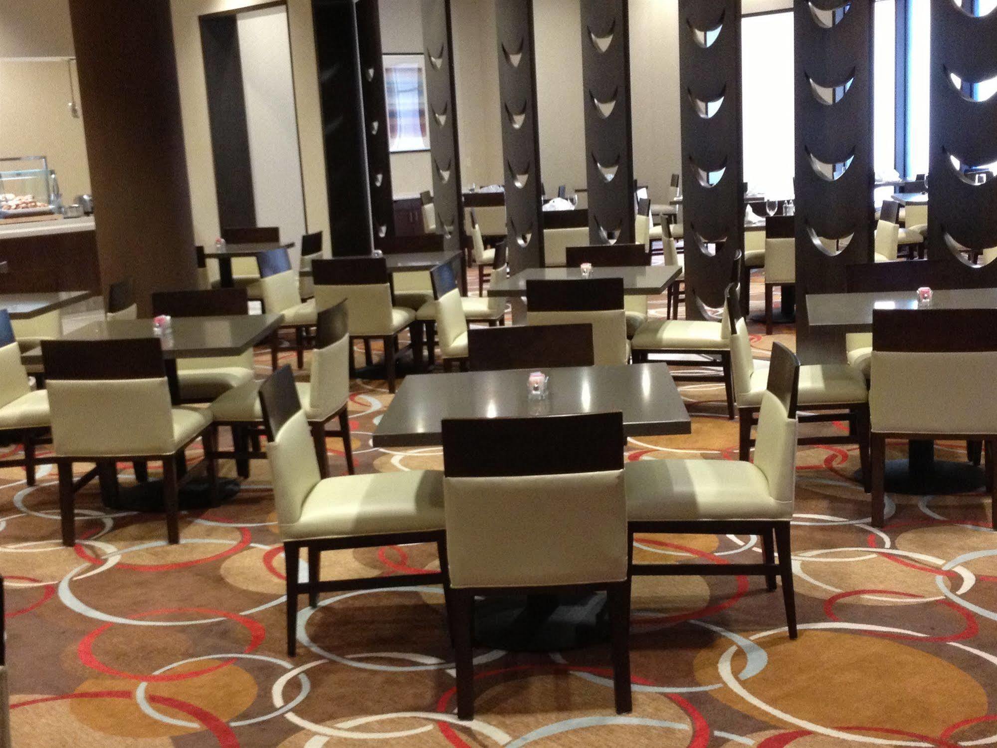 Embassy Suites By Hilton Newark Airport Elizabeth Dış mekan fotoğraf