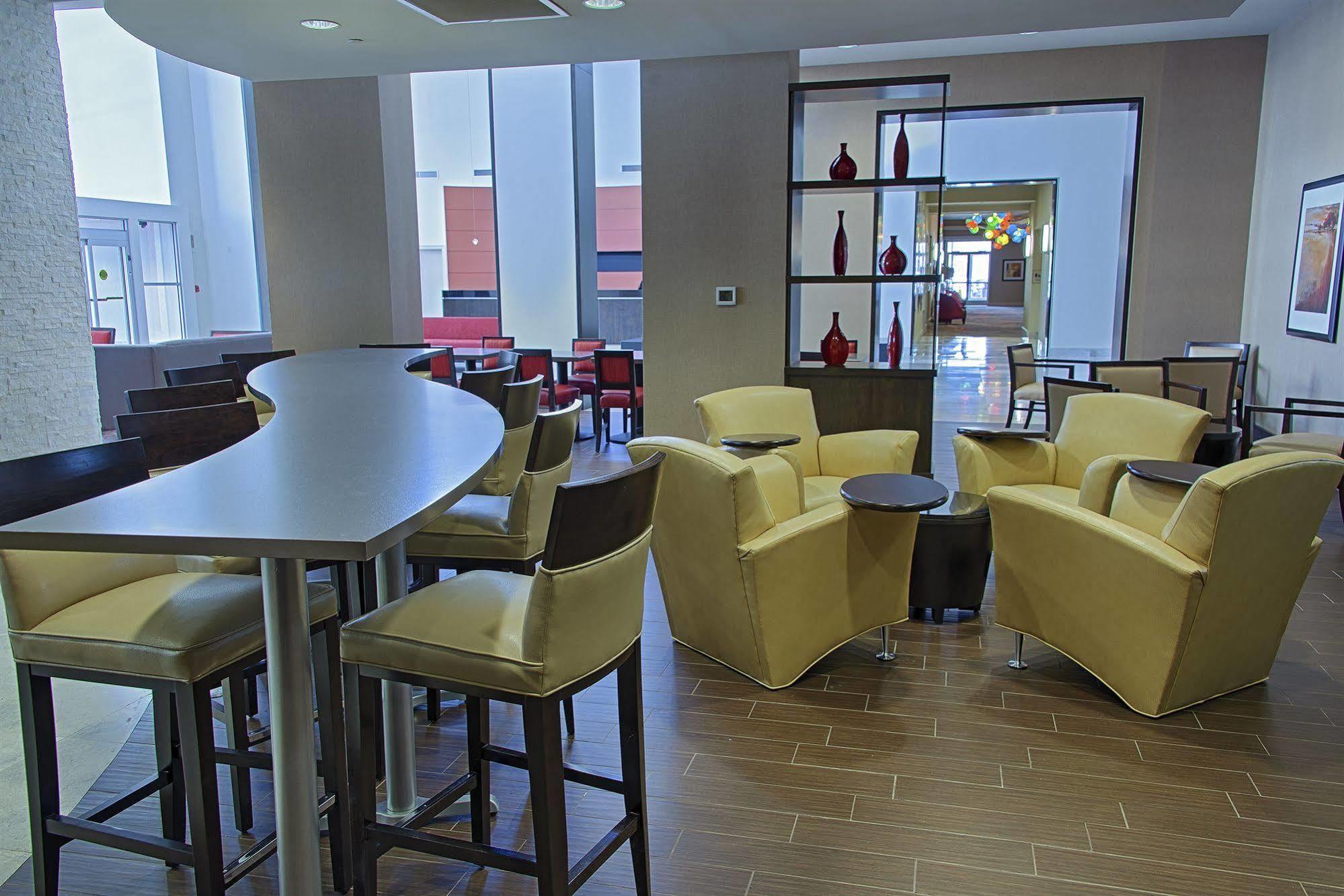 Embassy Suites By Hilton Newark Airport Elizabeth Dış mekan fotoğraf